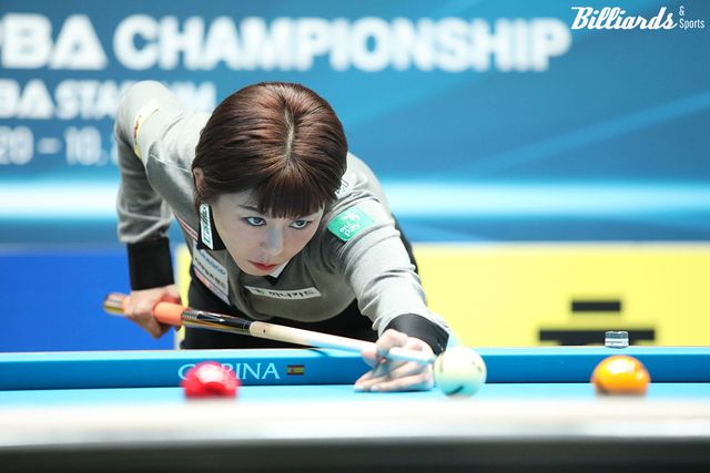 김가영은 두 시즌 동안 결승전을 모두 4-3으로 승리하며 한가위 당구 여왕에 등극했다.