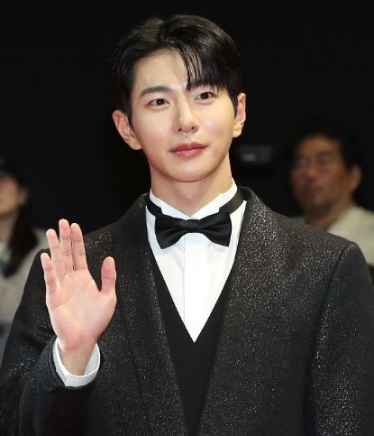 최보민 온라인커뮤니티