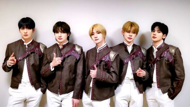 그룹 투모로우바이투게더(TXT·투바투)