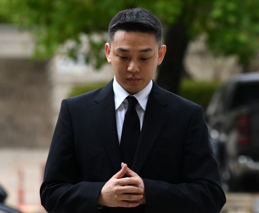 유아인 온라인커뮤니티