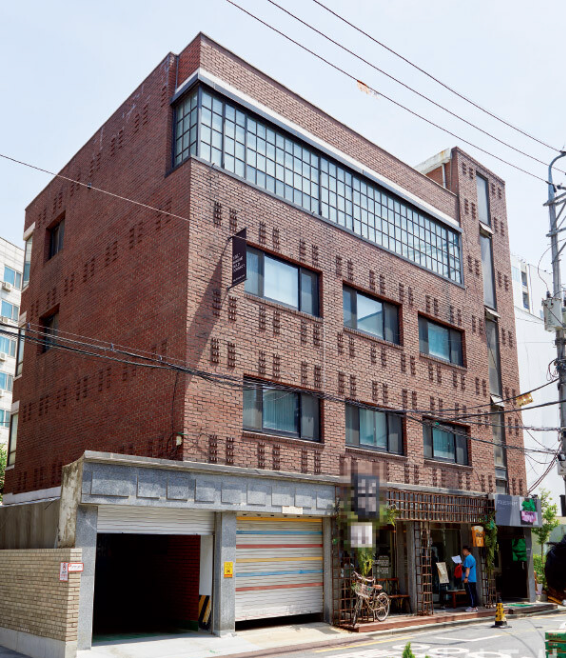 원빈,이나영 부부가 매입한 청담동 건물