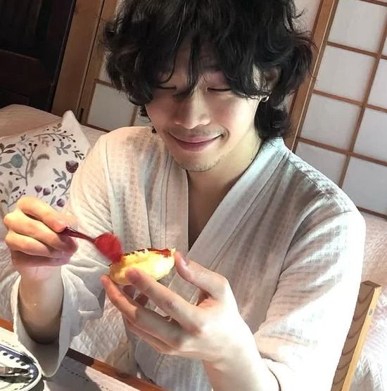 이찬혁 온라인커뮤니티