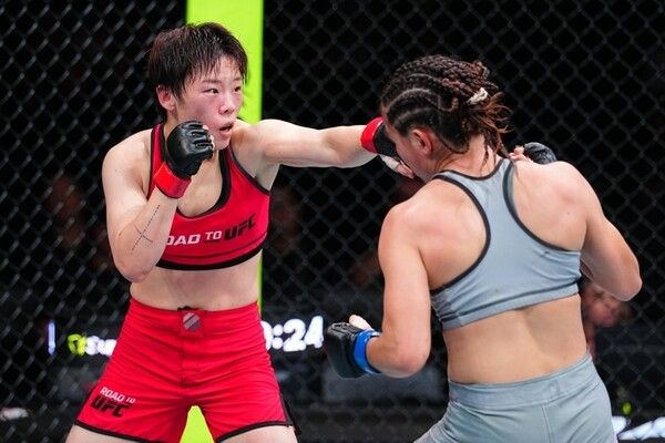 브누아 생드니 경기 모습 / UFC 제공