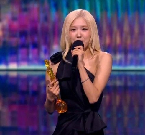 로제 온라인커뮤니티