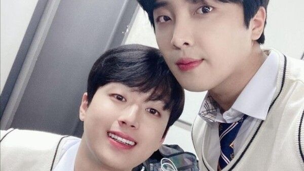 황윤성 이찬원 온라인커뮤니티