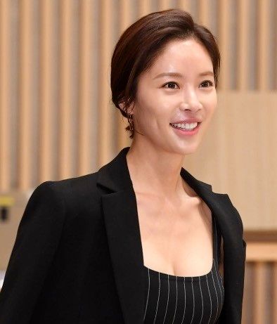 황정음
