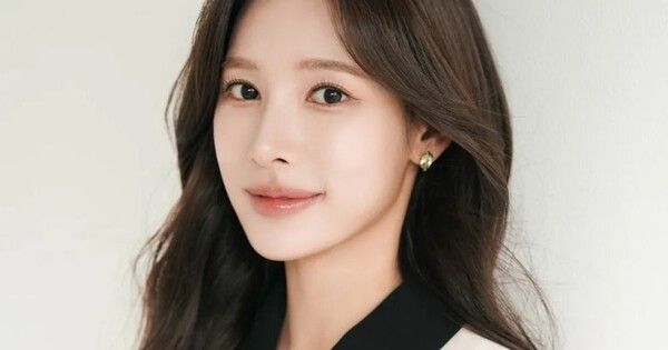 이나연&nbsp; 온라인커뮤니티