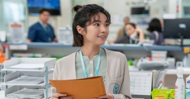 배우 하영 온라인커뮤니티
