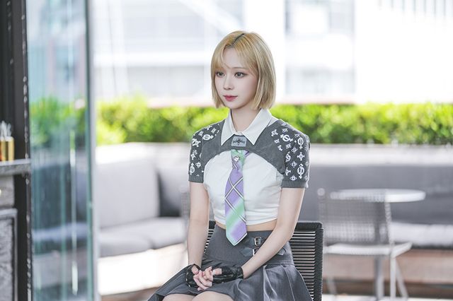 4세대 대표 걸그룹 에스파(aespa)의 스페셜 영화 '에스파: 마이 퍼스트 페이지(aespa: MY First page)'가 2024년 2월 14일 개봉