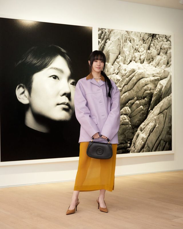 구찌 문화의 달 사진전 '두 개의 이야기' 오프닝에 참석한 박규영