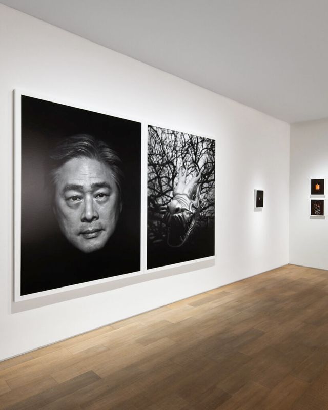 구찌 사진전 '두 개의 이야기'의 영화감독 박찬욱 스팟