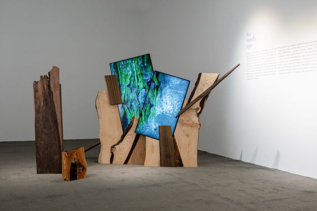 2024 웨스트번드아트 앤 디자인에 전시된 린드버그 X 금민정 작가의 '더 마인즈 아이'