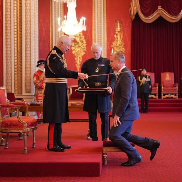 영국 기사 작위 수여받은 크리스토퍼 놀란 부부