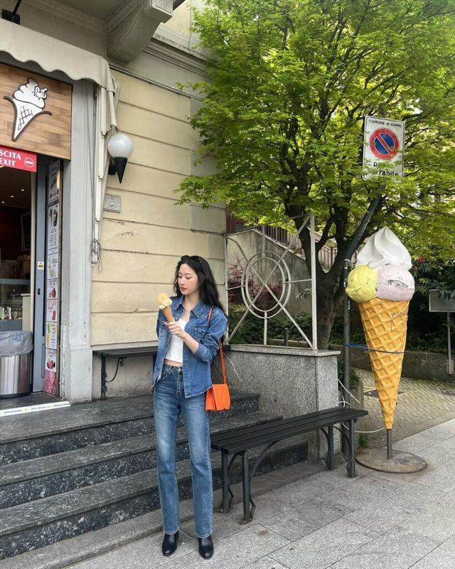 청바지, 흰티, 청바지흰티, 흰티청바지, 청바지스타일, 청바지코디, 기본템, 문가영