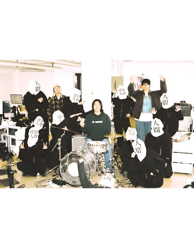 봉제인간 첫 단독 공연 인터뷰