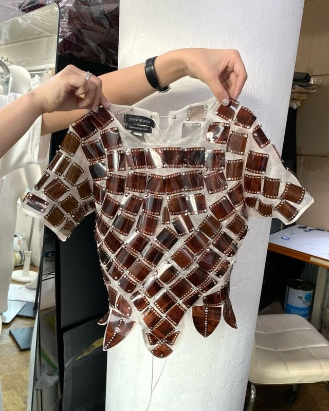 준태킴 제니 의상