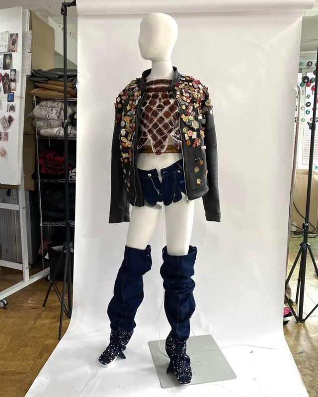 준태킴 제니 의상