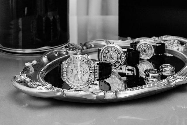 멧 갈라 셀럽 워치 에스쿱스