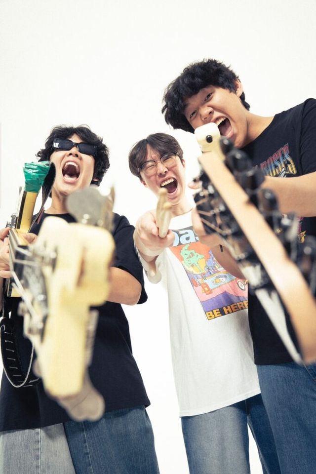 오이스터즈, 두루두루 합류