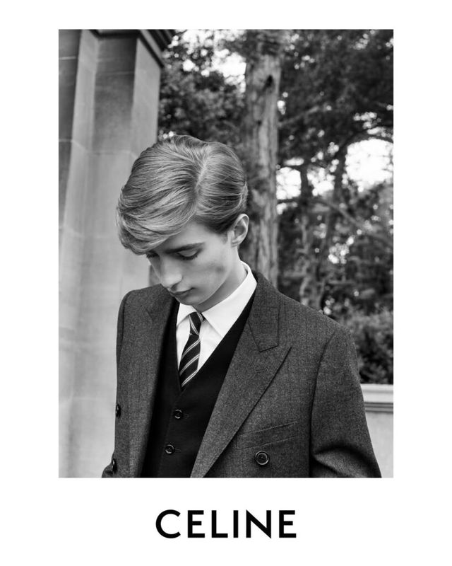 에디 슬리먼 출판사 설립 bright young things