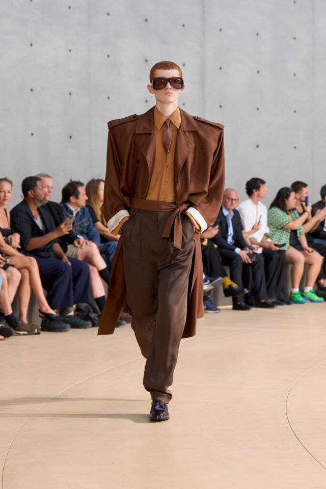 2026 s/s 맨즈 파리패션위크 생 로랑