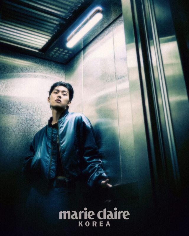 최현욱, 맨끝줄소년