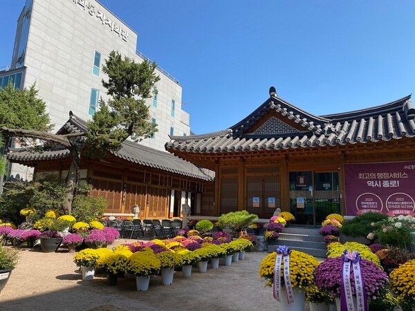 종로구(구청장 정문헌) 혜화동이 10월 30일「혜화동 한옥 화음(花音) 축제」를 개최한다 ⓒ종로구청