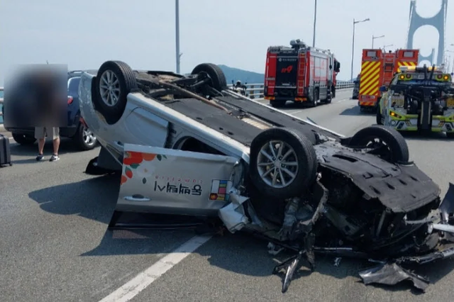 12일 광안대교 추돌사고 현장 ⓒ부산소방재난본부
