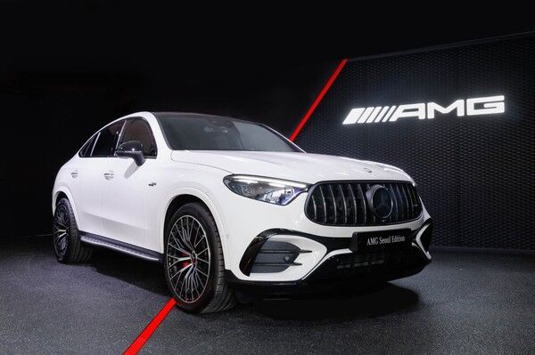 한성자동차가 메르세데스-AMG GLC 43 4MATIC 쿠페 ‘AMG 서울 에디션 2025’를 출시했다. 사진=한성자동차