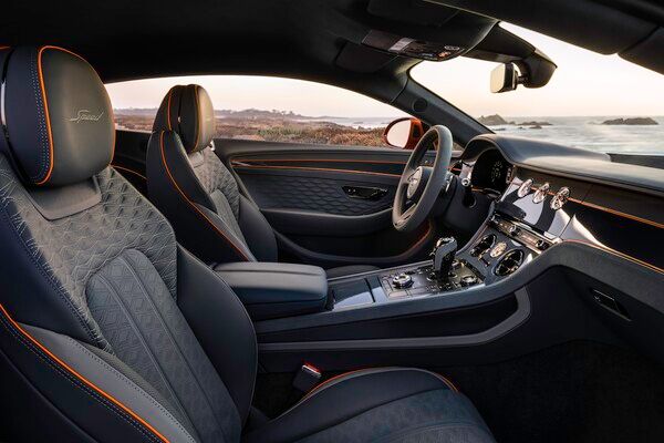 '뉴스위크'가 ‘더 뉴 컨티넨탈 GT 스피드’를 ‘2025년 가장 기대되는 신차’로 선정했다. 사진=벤틀리모터스