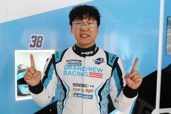 2024 오네 슈퍼레이스 제8전 슈퍼6000 클래스 폴 포지션 박규승. 사진=전현철 기자.