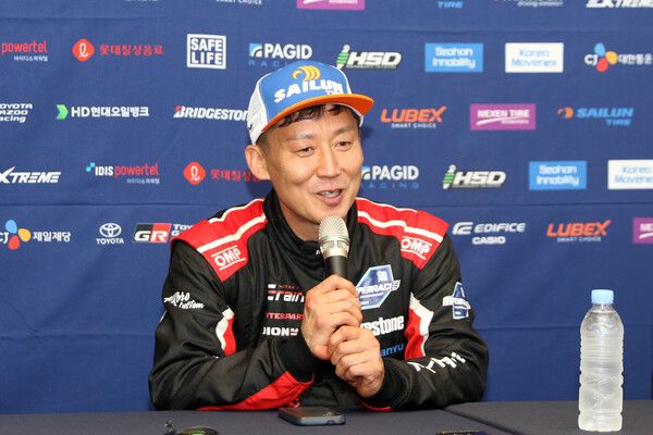 2024 오네 슈퍼레이스 제6전 GT 클래스 우승 이동호. 사진=전현철 기자.