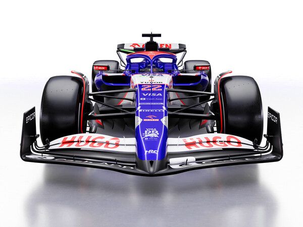 ‘비자캐시앱 RB F1팀’이 2024년형 F1 머신 ‘VCARB01’의 컬러를 공개했다. 사진=비자캐시앱 RB F1팀