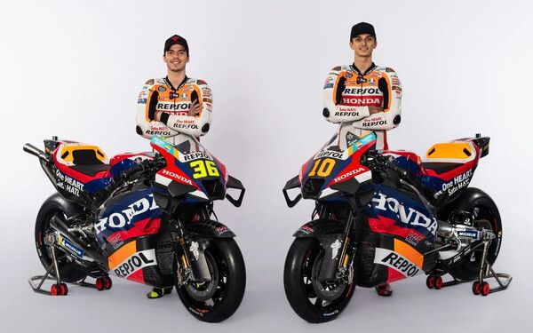 조안 미르(왼쪽)와 루카 마리니 듀오로 2024 시즌을 맞는 랩솔 혼다. 사진=motogp.com