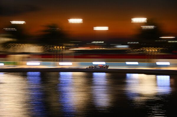 막스 페르스타펜이 21일 바레인인터내셔널서킷(길이 5.412km)에서 열린 F1 프리 시즌 첫 날 테스트에서 톱 타임을 기록했다. 사진=레드불레이싱