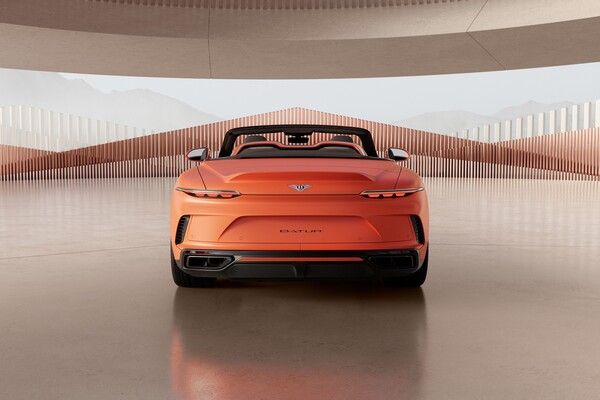 벤틀리모터스가 ‘바투르 컨버터블’을 공개했다. 사진=벤틀리모터스