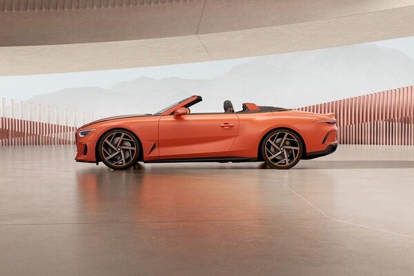 벤틀리모터스가 ‘바투르 컨버터블’을 공개했다. 사진=벤틀리모터스