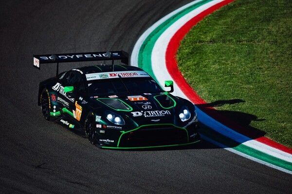 애스턴마틴의 신형 밴티지 GT3가 FIA 세계내구레이스 챔피언십(WEC) 등에서 맹활약하고 있다. 사진=애스턴마틴