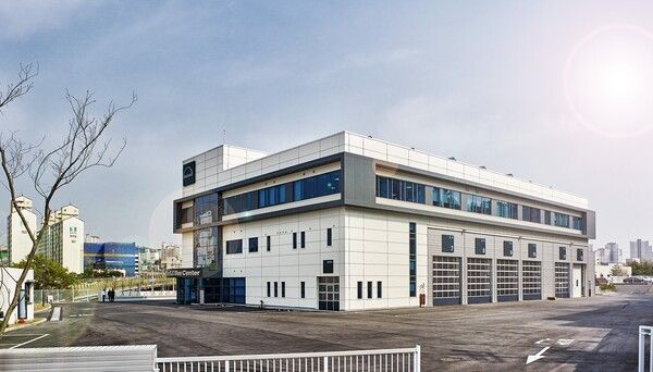 만트럭버스코리아가 고객 서비스 강화를 위한 신규 서비스 파트너를 공개 모집한다. 사진=만트럭버스코리아