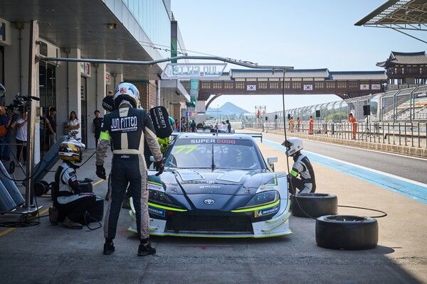 슈퍼레이스 슈퍼6000의 ‘준피티드레이싱’은 늘 최강과 다투고 최강이 되려고 노력하는 중이다. 사진=슈퍼레이스