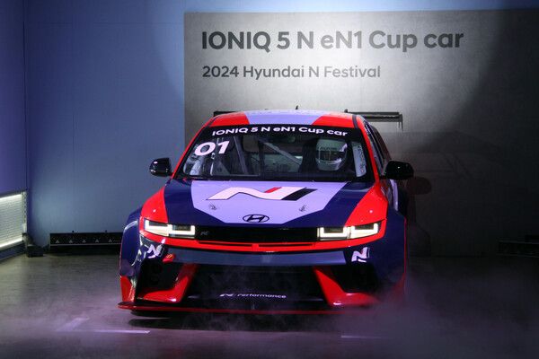 현대 아이오닉 5 N eN1컵 경주차. 사진=전현철 기자.