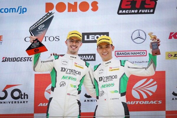 애스턴마틴 신형 밴티지 GT3가 ‘오토박스 슈퍼 GT 시리즈’ GT300 클래스에서 우승했다. 사진=애스턴마틴