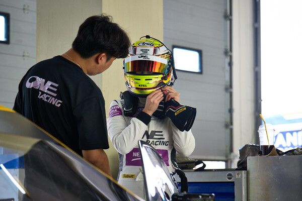 7월 30일 열린 슈퍼레이스 슈퍼6000 클래스 공식테스트에 참가한 원레이싱. 사진=슈퍼레이스