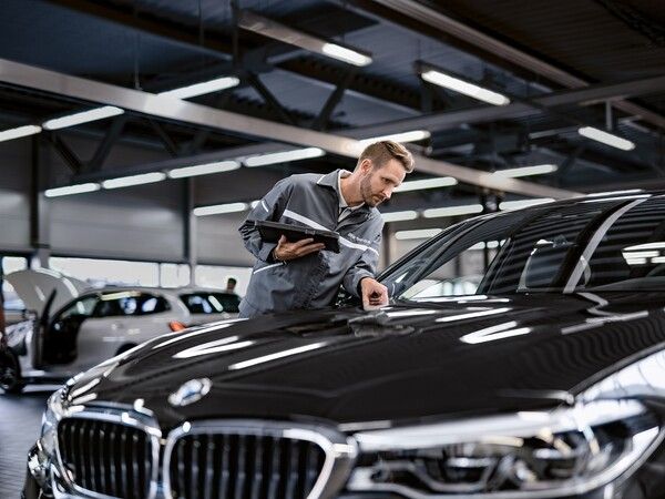 BMW 그룹 코리아가 9일부터 10월 26일까지 7주간 전국 BMW 및 MINI 공식 서비스센터에서 ‘닥터 BMW 위크’ 및 ‘MINI 홈커밍 위크’ 캠페인을 실시한다. 사진=BMW 그룹 코리아