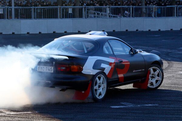 2025 도쿄오토살롱에서 데모런하는 5세대 토요타 셀리카(ST185) 랠리카 경주차. 사진=전현철 기자.