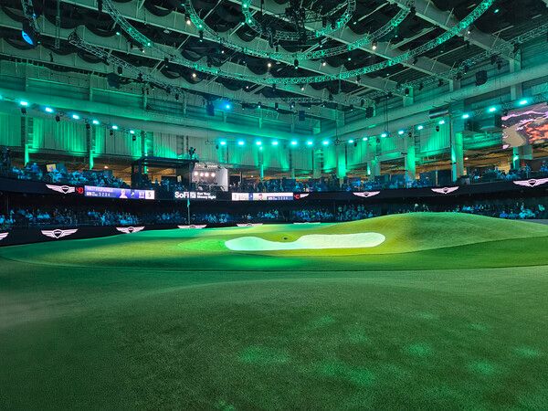 제네시스가 공식 후원하는 신개념 스크린 골프 리그 ‘TGL 프레젠티드 바이 소파이(TGL)’가 공식 개막한다. 사진=제네시스