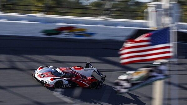 포르쉐 펜스키 모터스포츠가 ‘2025 IMSA 웨더텍 스포츠카 챔피언십’ 타이틀을 석권했다. 사진=포르쉐