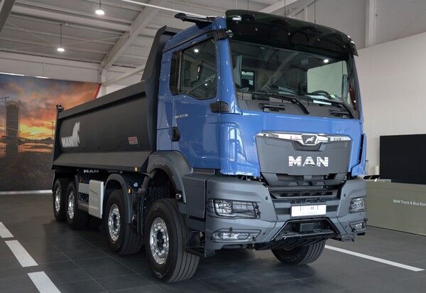 만트럭버스코리아(만트럭)가 뉴 MAN TGS 540마력 덤프트럭을 공식 출시했다.