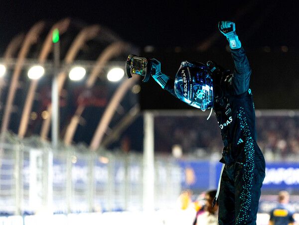 2025 F1 제18전 싱가포르 GP에서 폴 투 윈을 거둔 조지 러셀. 사진=메르세데스 F1