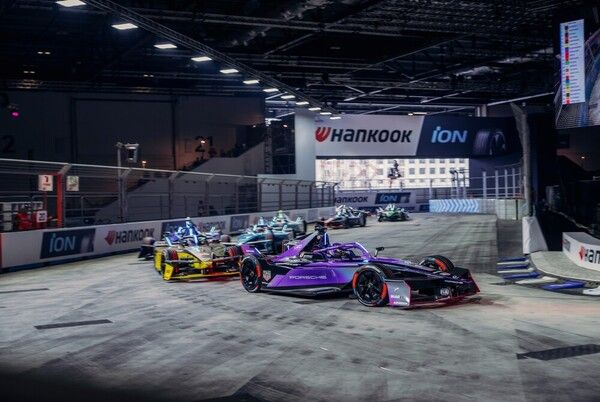 포르쉐 99X 일렉트릭